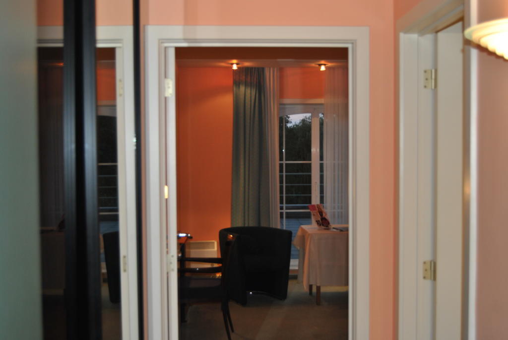 Greenpark Hotel Sint-Pieters-Leeuw Zewnętrze zdjęcie